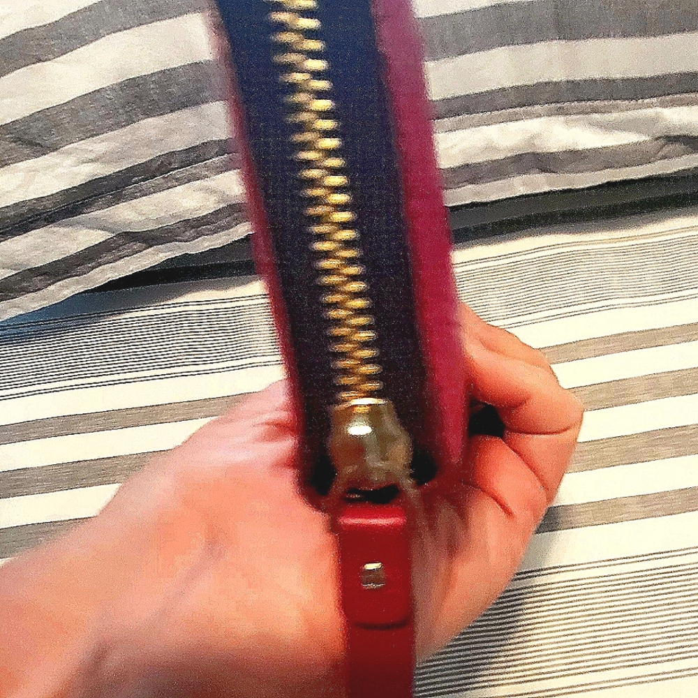 Kate Spade Wallet - Picture 5 of 9